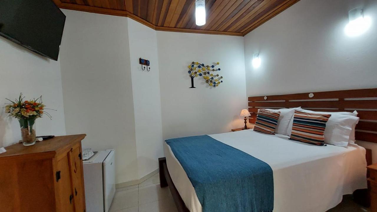 Pousada Canoa Caicara Ilhabela Ngoại thất bức ảnh